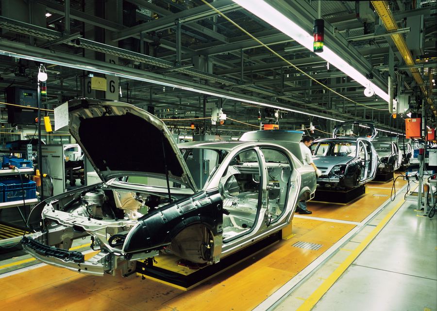 Fertigungsinspektion und Factory Audit in der Automobil- und Serienproduktion